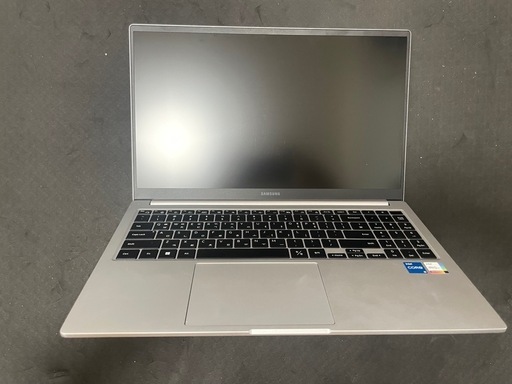 ノートパソコン