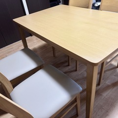 高品質 木製ダイニングテーブルセットの画像
