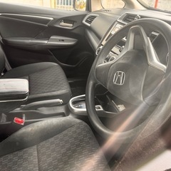 ⭐️車検2年🈵燃費良し⭐️フィット⭐️の画像
