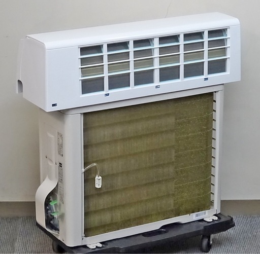 【取引完了 】(36) TOSHIBA【RAS-H221M】東芝 マジック洗浄熱交換器 ルームエアコン 2.2kW おもに6畳用 2021年製 取付販売