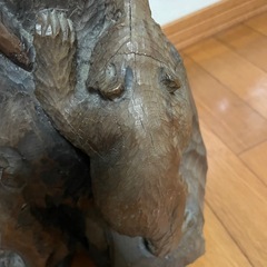 レトロ　熊の木彫り　の画像