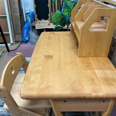 無垢材をふんだんに使ったKOIZUMI学習机（未使用品）の画像