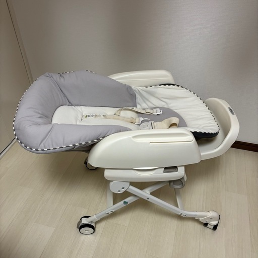 【combi】【コンビ】ハイローチェア リバーシブル