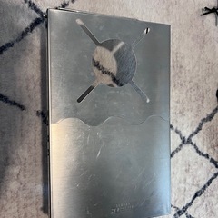 LEランタンと懐中電灯とミニマライトとSOTOの専用天板5点セットの画像