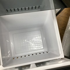 #H-59【ご来店頂ける方限定】Hisenseの2ドア冷凍冷蔵庫ですの画像