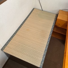 畳の収納家具の画像