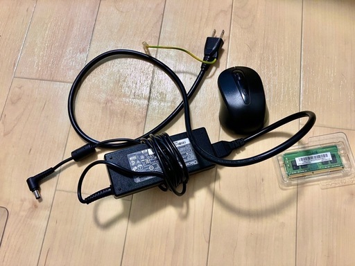 取引中　ゲーミングPC MSI PS42 Core i7 8550U 1.8GHz            メモリ16GB