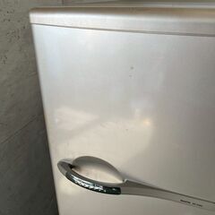 【SANYO】サンヨー 3ドア冷凍冷蔵庫 SR-T26G(C)形 255L 2004年製 動作確認済 W596×D656×H1405 三洋電機 A0287の画像