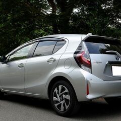 車検満タン 令和2年式 アクア 後期 実走行 トヨタセーフティセンス 衝突軽減ブレーキ ナビ フルセグTV Bluetootｈ バックモニター コーナーセンサー スマートキー LEDライト ETCの画像