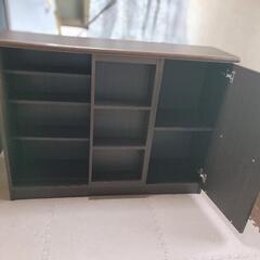 本、cd、dvd スライド式収納棚の画像