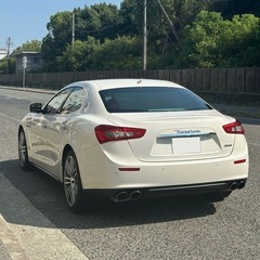 マセラティ ギブリ　S 白　内装ビアンコ　走行距離63,000kmの画像