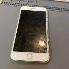 iPhone ジャンク品 引き取ります