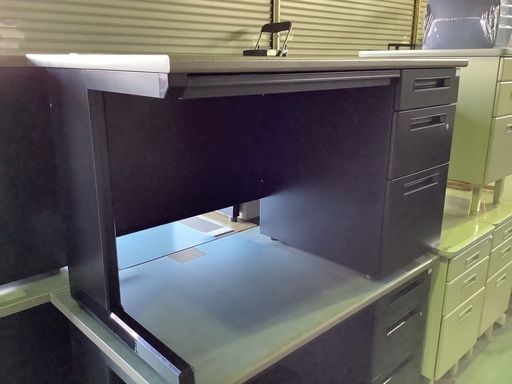 事務机 幅120cm 管H250830BK (ベストバイ 静岡県袋井市)