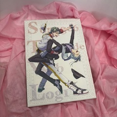 ツイステッドワンダーランド本4冊の画像