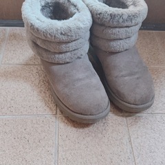 UGGムートンブーツ グレー 25cmの画像