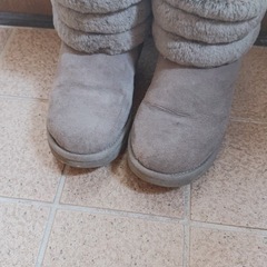 UGGムートンブーツ グレー 25cmの画像
