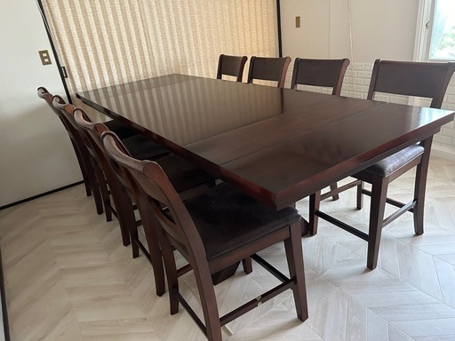 モダン な8人掛け　ダイニングテーブル 高さ高め