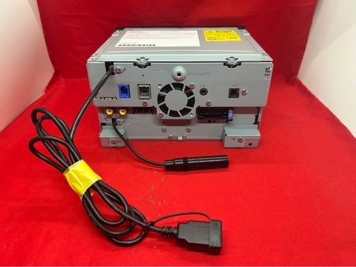 美品☆KENWOOD 2025年春地図　MDV-D407BT 新品バックカメラ付