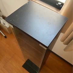 CD、DVDラックの画像