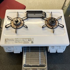 K2508-380 Paloma ガステーブル PA-S42H-R ホワイト 2019年製 LPガス用 動作確認済み キズ汚れ有り　の画像
