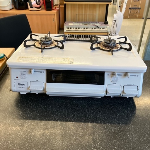 K2508-380 Paloma ガステーブル PA-S42H-R ホワイト 2019年製 LPガス用 動作確認済み キズ汚れ有り　