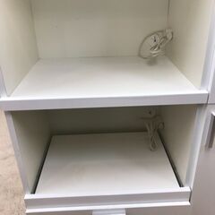 【ジャングルジャングル岩出店】【B35】食器棚 ホワイト 幅91cm×奥行45cm×高さ181cm  中古 家具 和歌山 岩出市 紀の川市 海南市の画像