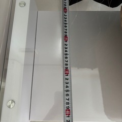 ガラステーブル ネイルテーブルの画像