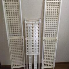1個300円　中古　突っ張り棚の画像