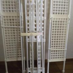 1個300円　中古　突っ張り棚の画像