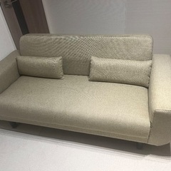 〈譲ります〉LOWYA2人がけソファーの画像