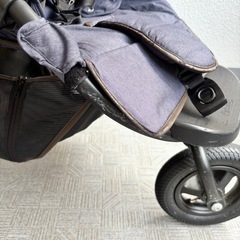 ベビーカー　エアバギーココ ブレーキの画像