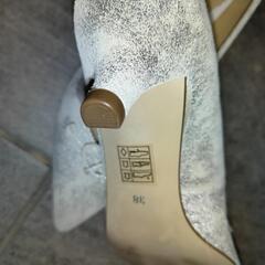 本革のパンプス　38の画像