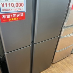 4ドア冷蔵庫の画像