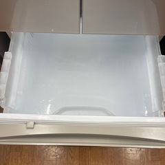 5ドア冷蔵庫の画像