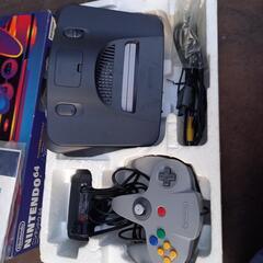 任天堂64ゲーム機中古セットの画像