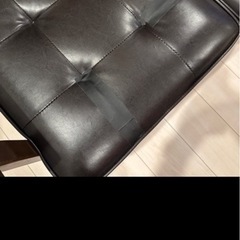 𝐋𝐎𝐖𝐘𝐀3人掛けソファの画像