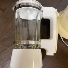 クリーム色の象印ミキサー　ジャンク品　象印 の画像