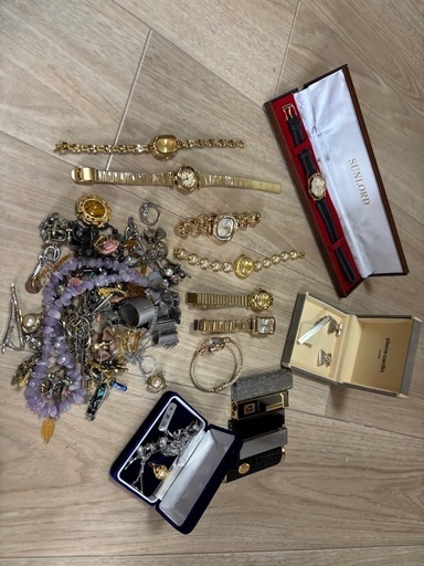 遺品整理　刻印あり　約1キロ