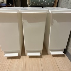 ニトリ　ゴミ箱　45Lの画像