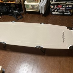 簡易ベッドの画像