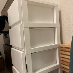 カラーボックス収納の画像