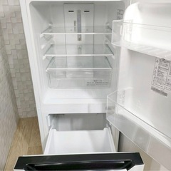 9/6引き取りに来てくれる方！！  　冷蔵庫 Hisense  0円 　の画像