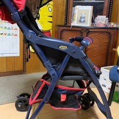 Aprica ベビーカーの画像