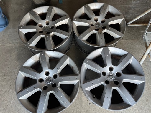 フェアレディZ Z33 純正　17インチ