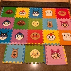 【引取限定】アンパンマン ジョイントマットの画像