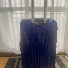 キャリーケースの画像