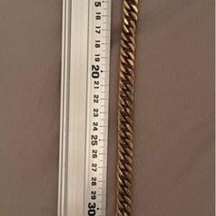 ゴールドチェーンネックレスの画像