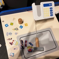トイザらス木製レジカウンターの画像