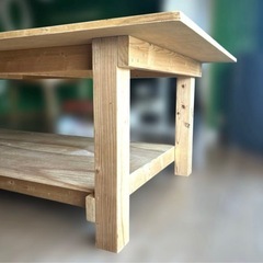 ハンドメイド ナチュラルウッド テーブルの画像