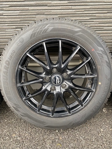 スタッドレスタイヤ　215/60R17（カローラクロス，CHR，エスティマ等）